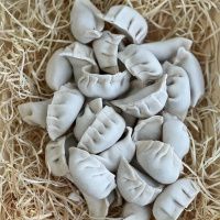 Гёдзе с осьминогом и пекинской капустой